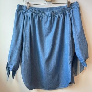 Club Monaco - off the should top